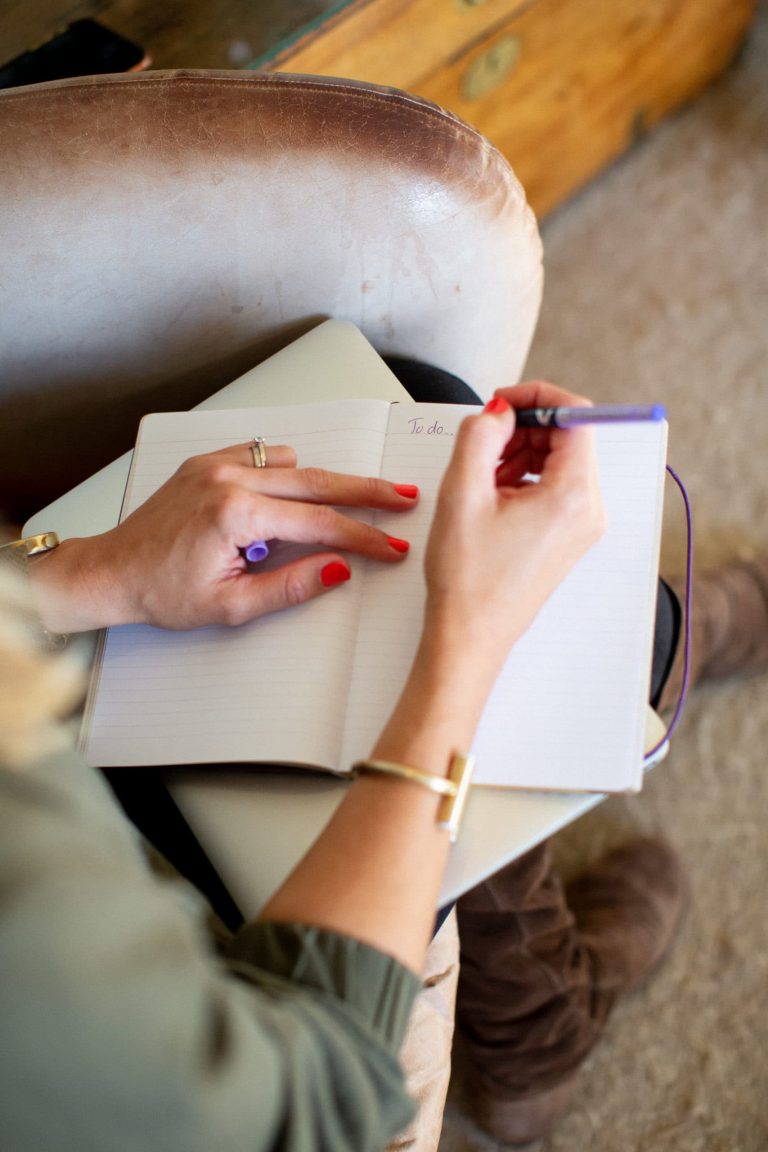 The Ultimate Social Media Checklist to Boost Your Efficiency