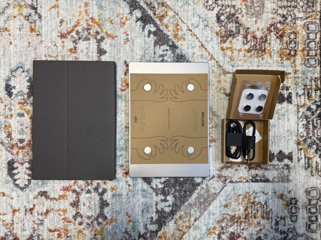 Setting up the Duex Float laptop screen with magnets